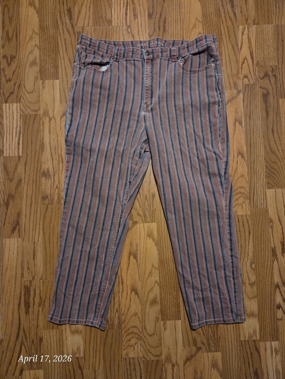 Women's American Eagle Stripe Mom Jean